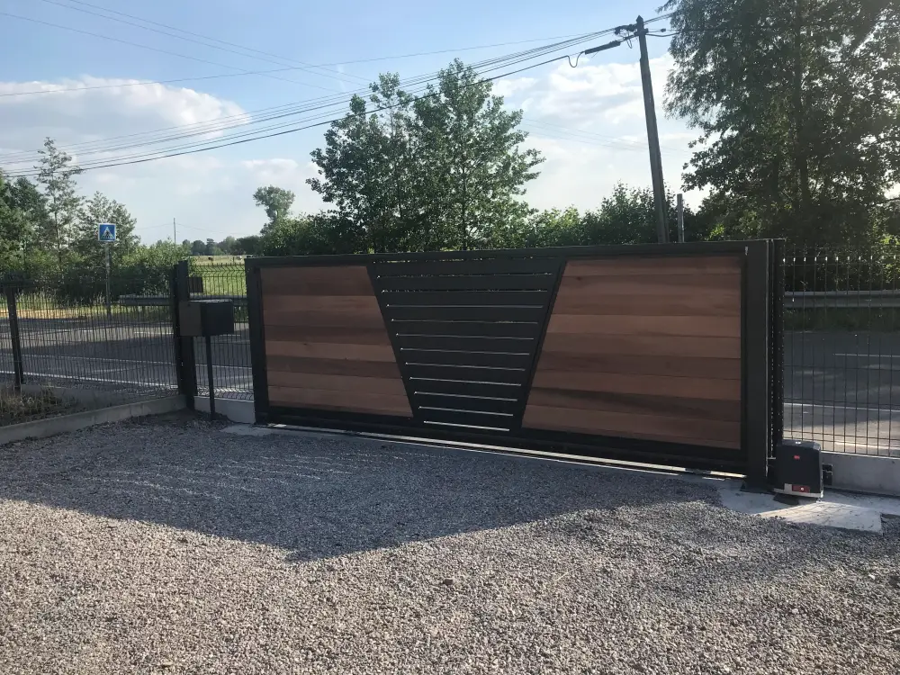Techni'sports environnement - Clôtures et portails (6)